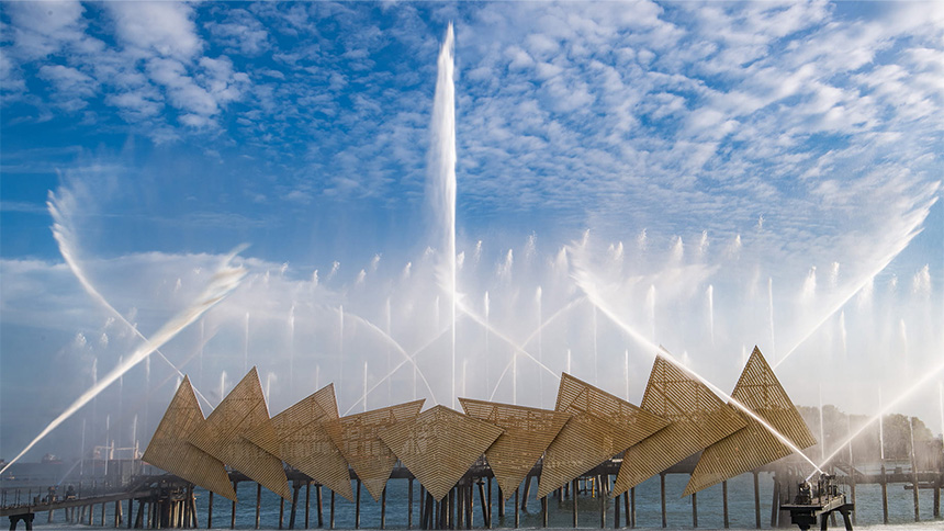 Photo of water show in Sentosa.